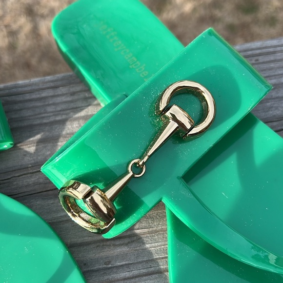 Jeffrey Campbell Green Jelly Sandals 8 - Picture 3 of 5